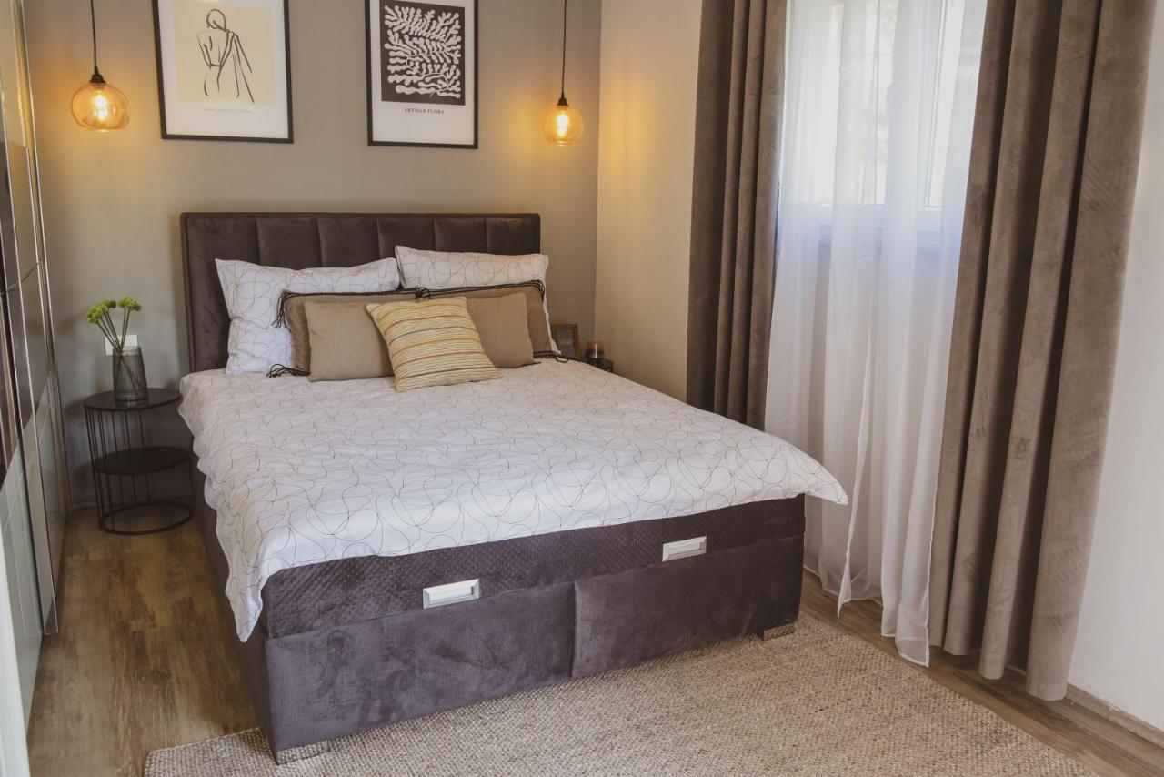 שיבניק Apartment Andrija מראה חיצוני תמונה
